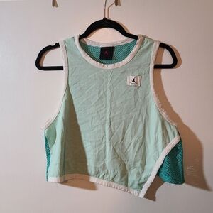 Jordan Womens M Asymmetrical Mesh Mint Aqua Tank